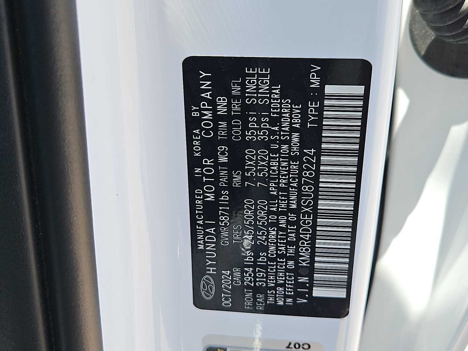 Certified Used 2025 Hyper White Hyundai SEL Premium 8P image 36