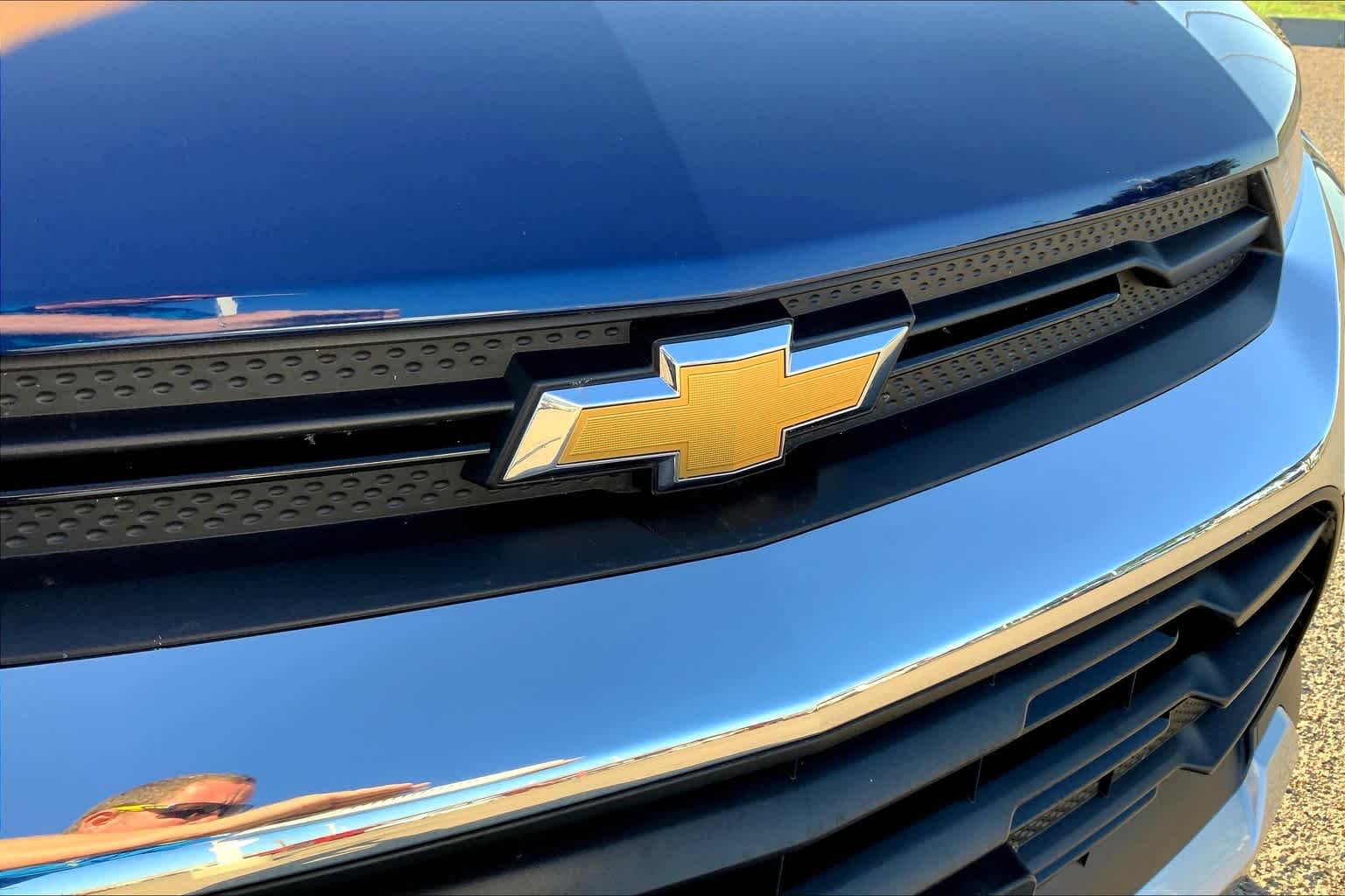 Used 2022 Blue Glow Metallic Chevrolet LT image 35