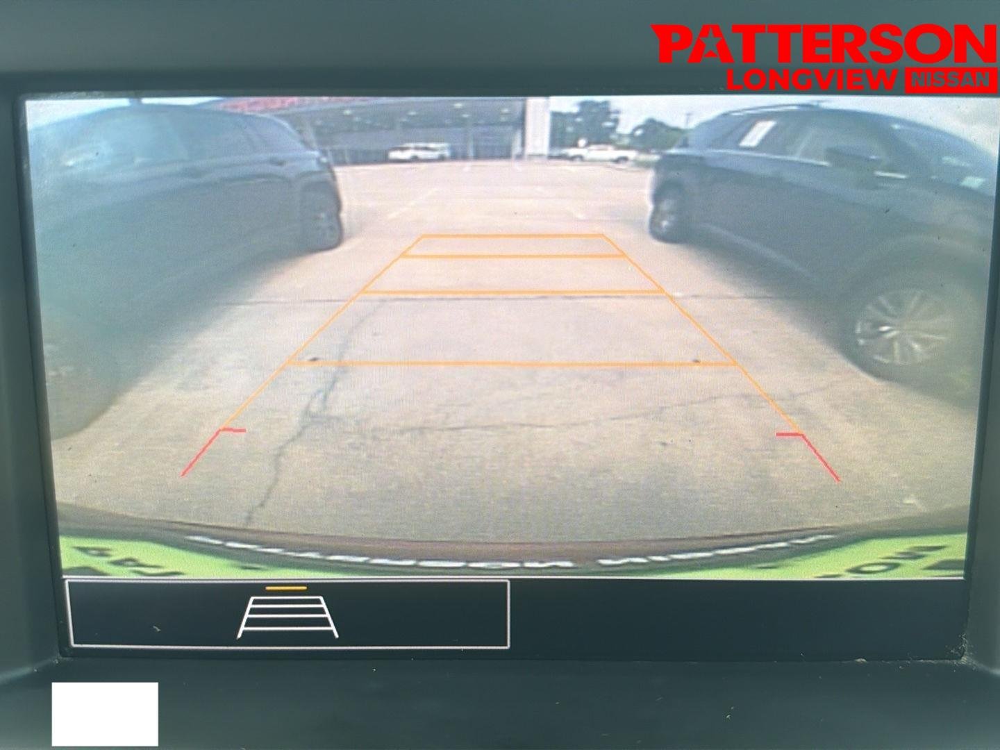 Used 2023 Volcanic Red Tintcoat GMC SLE image 5