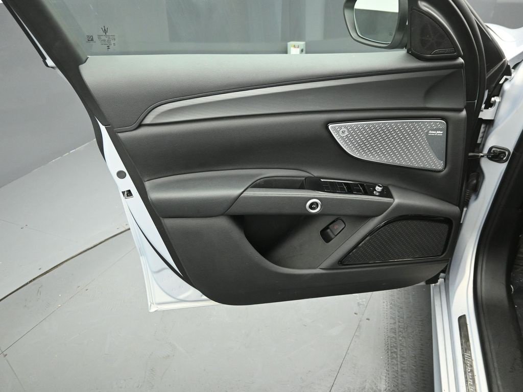 2024 MASERATI GRECALE - Image 19