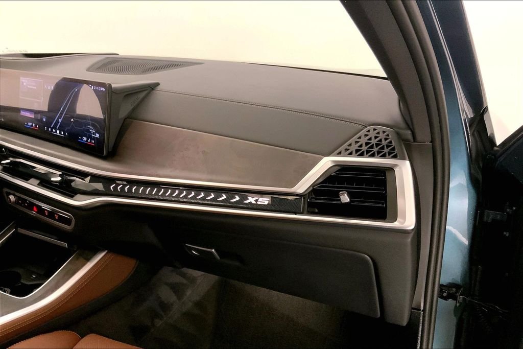 2026 BMW X5 50e - Photo 23