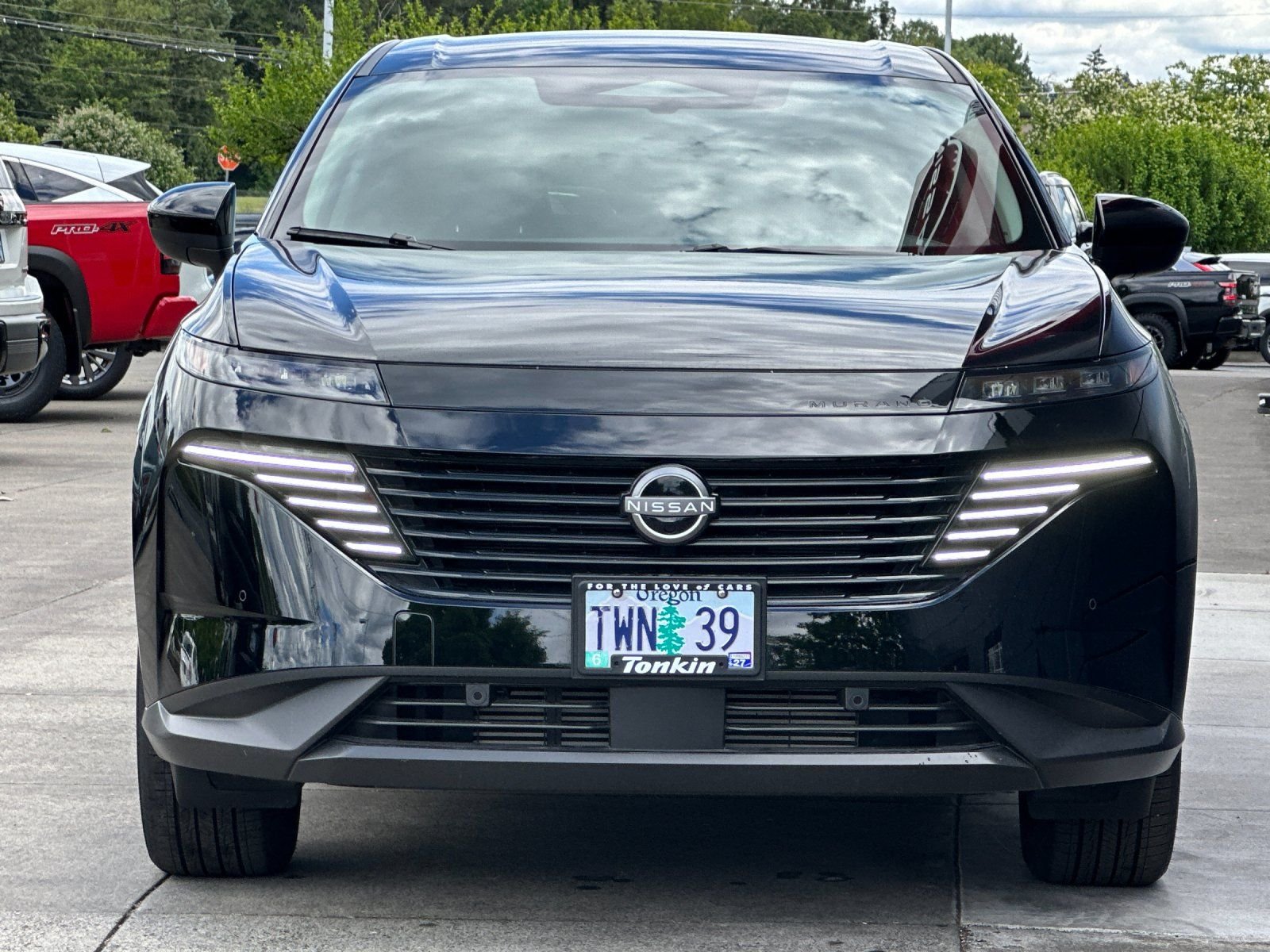 Used 2025 Super Black Nissan SV image 8
