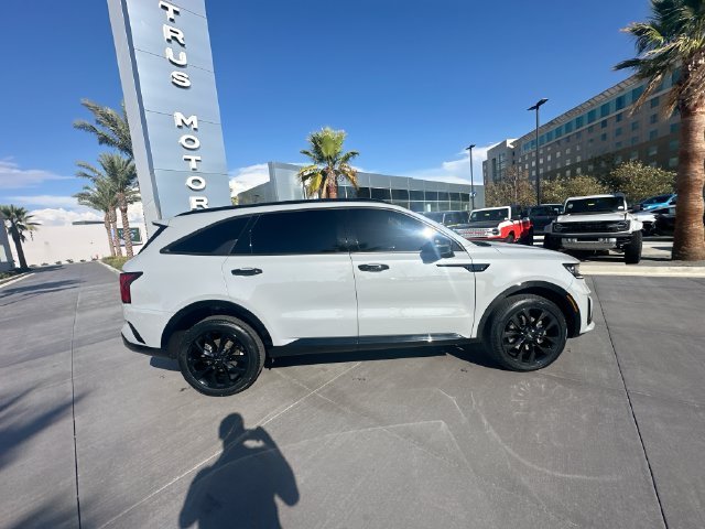 Certified Used 2023 Wolf Gray Kia SX image 8