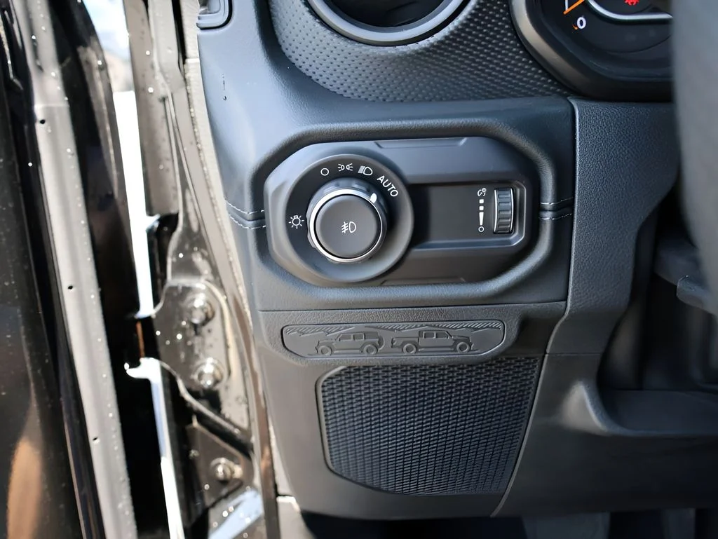 Used 2024 Black Clearcoat Jeep Rubicon 392 image 40