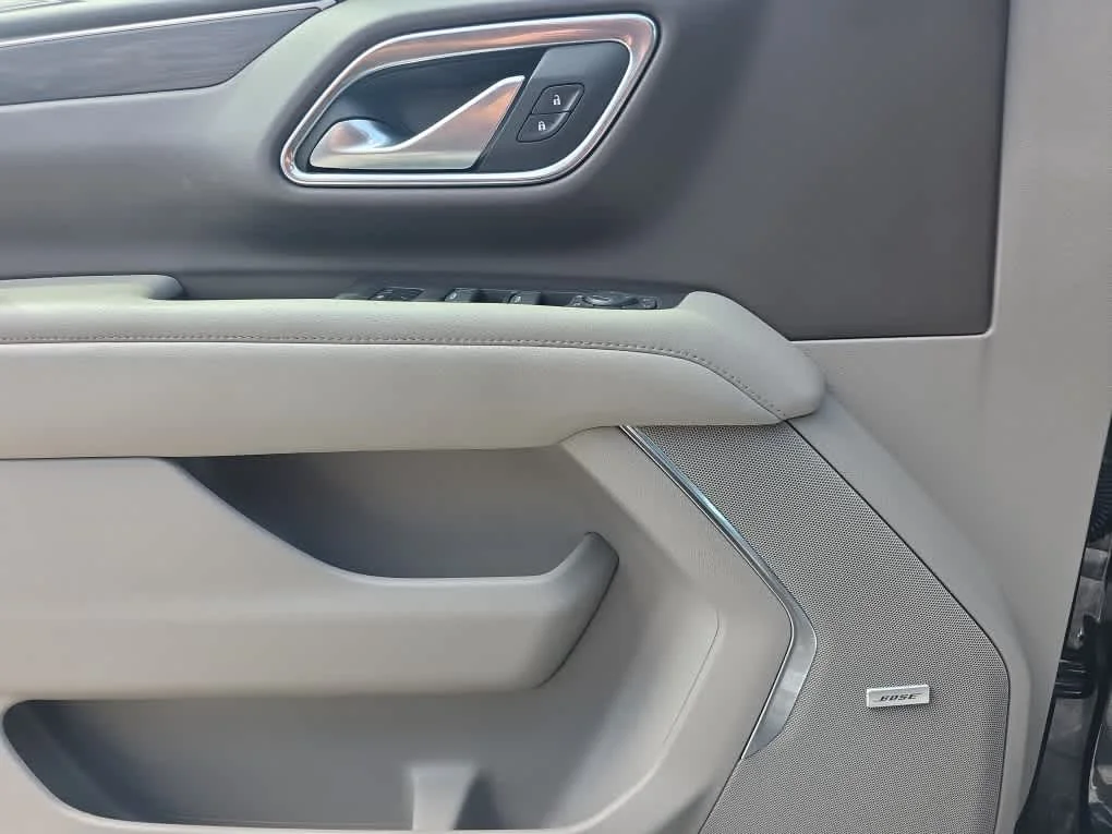 Used 2022 Midnight Blue Metallic Chevrolet LT image 31