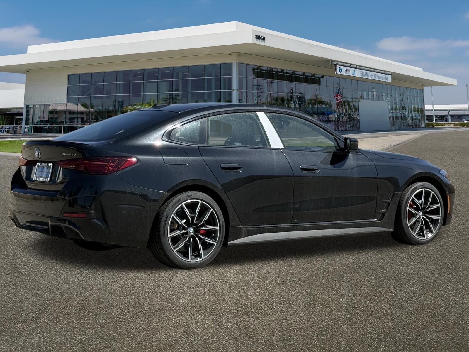 New 2026 Black Sapphire Metallic BMW eDrive40 image 11