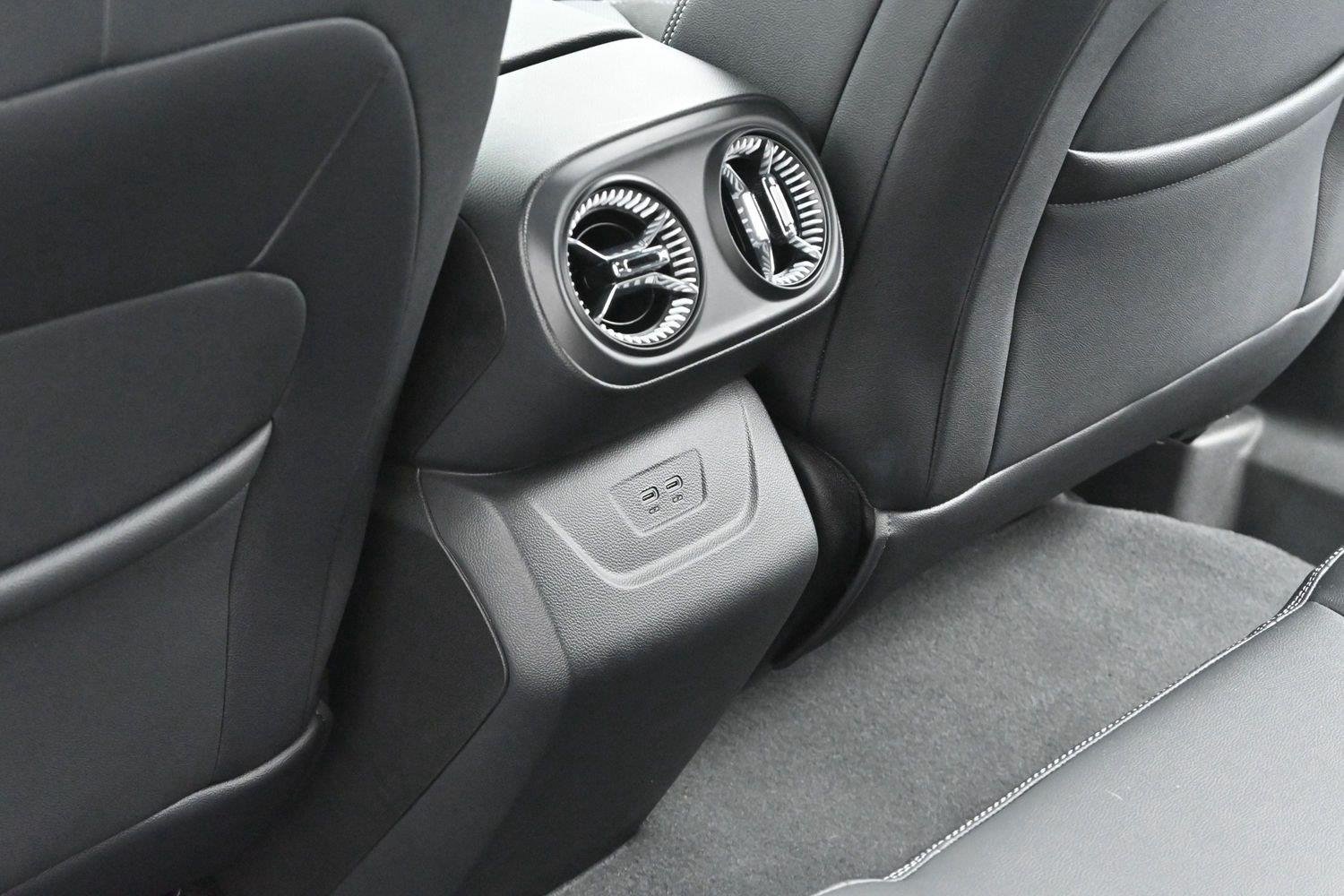 Used 2024 Summit White Chevrolet LT image 30