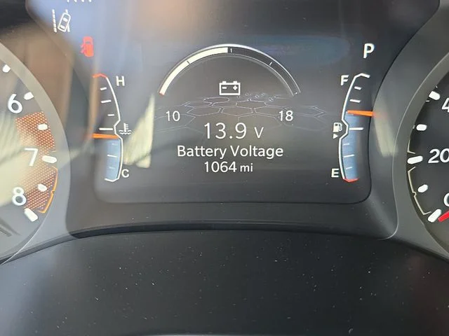 Used 2026 Blue Jeep Latitude image 27