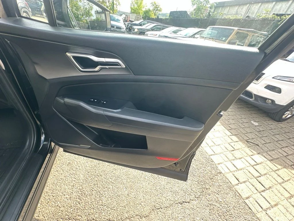 Used 2026 Black Kia LX image 32