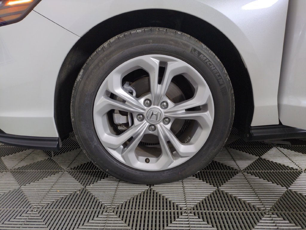 2025 Honda Accord LX - Photo 29