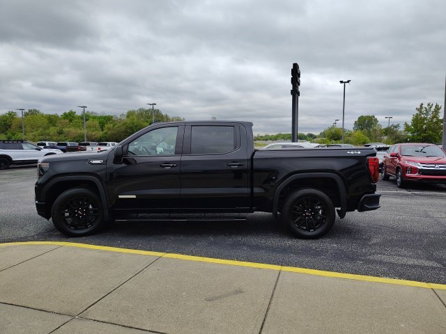 Used 2025 Black GMC Elevation image 4