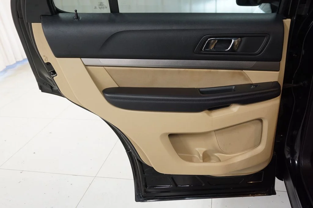 Used 2016 Shadow Black Ford Base image 28