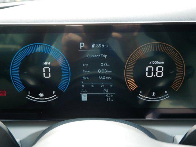 New 2026 Shimmering Silver Hyundai SEL image 13