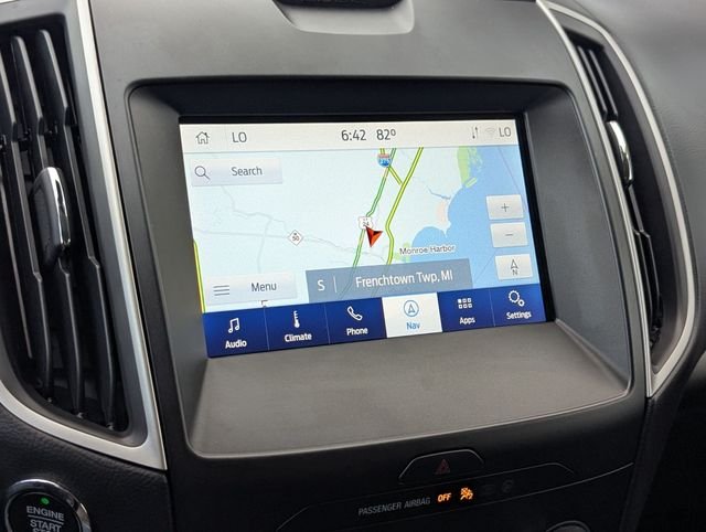 Used 2020 Atlas Blue Metallic Ford SEL image 19