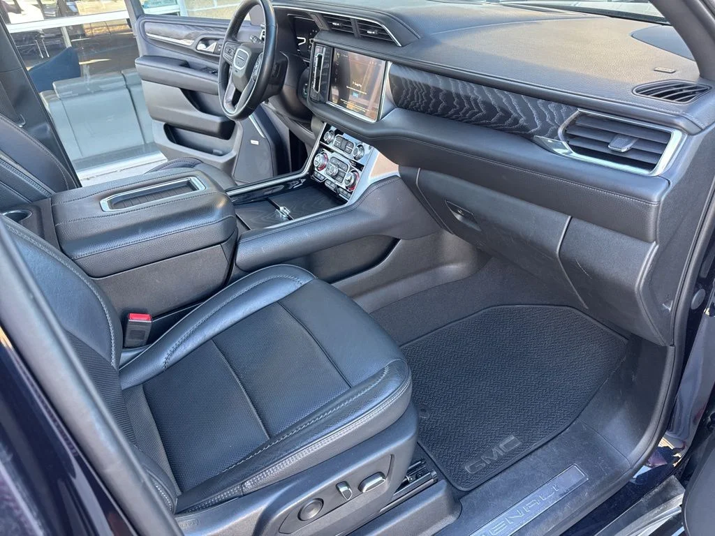 Used 2023 Blue GMC Denali image 22