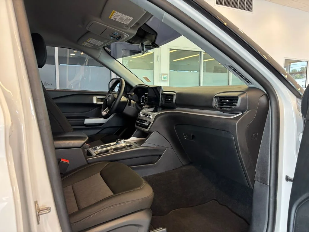 Used 2024 White Ford XLT image 22