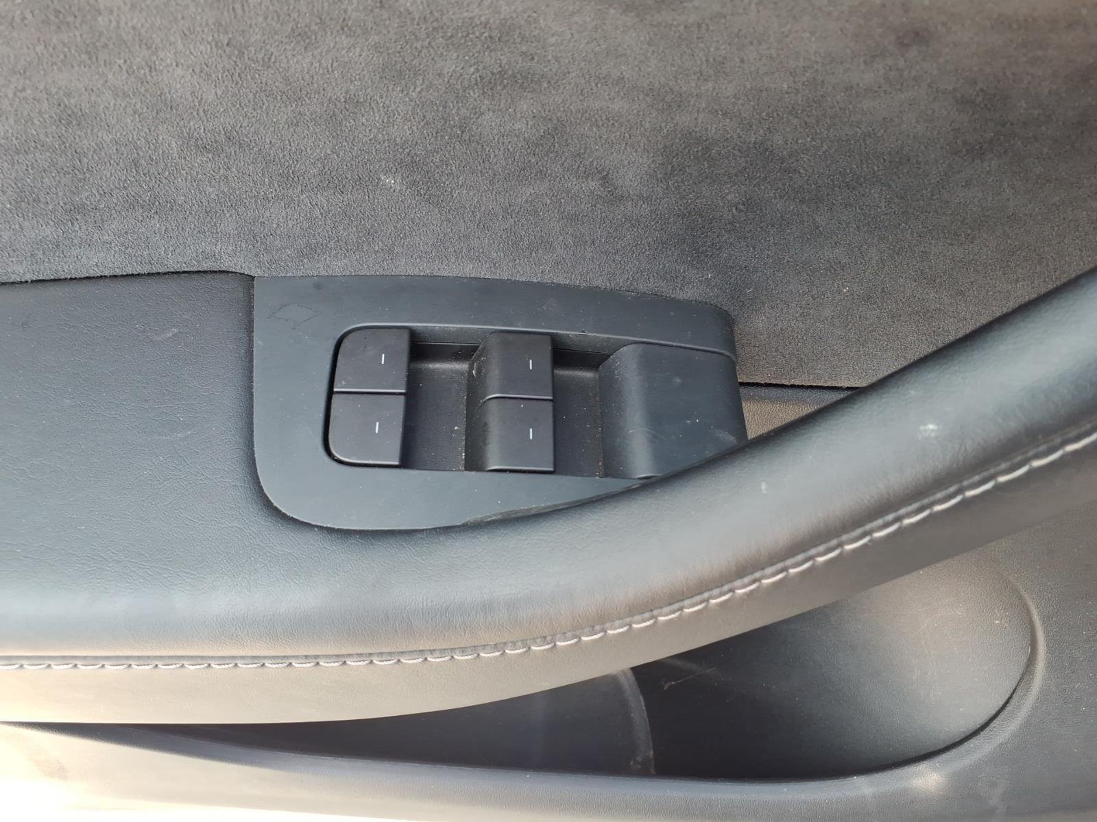Used 2021 Solid Black Tesla Long Range image 24