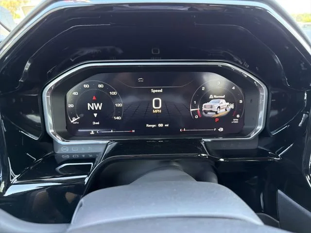 New 2026 Summit White GMC Elevation image 31