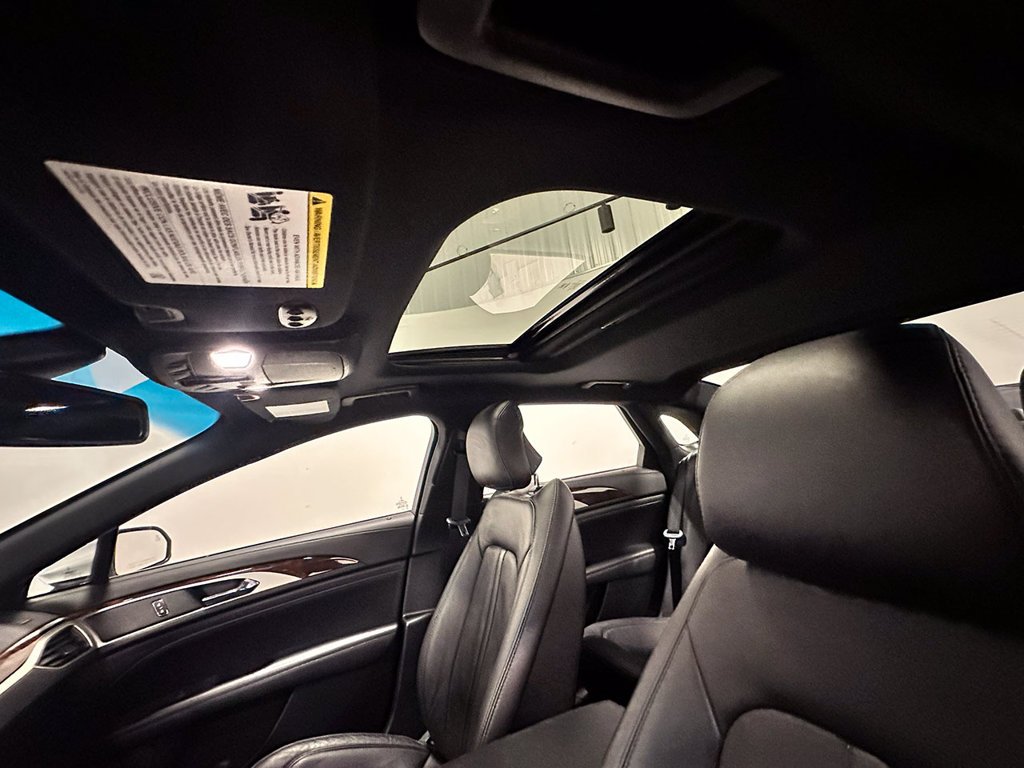 Used 2017 Silver Lincoln Reserve image 20