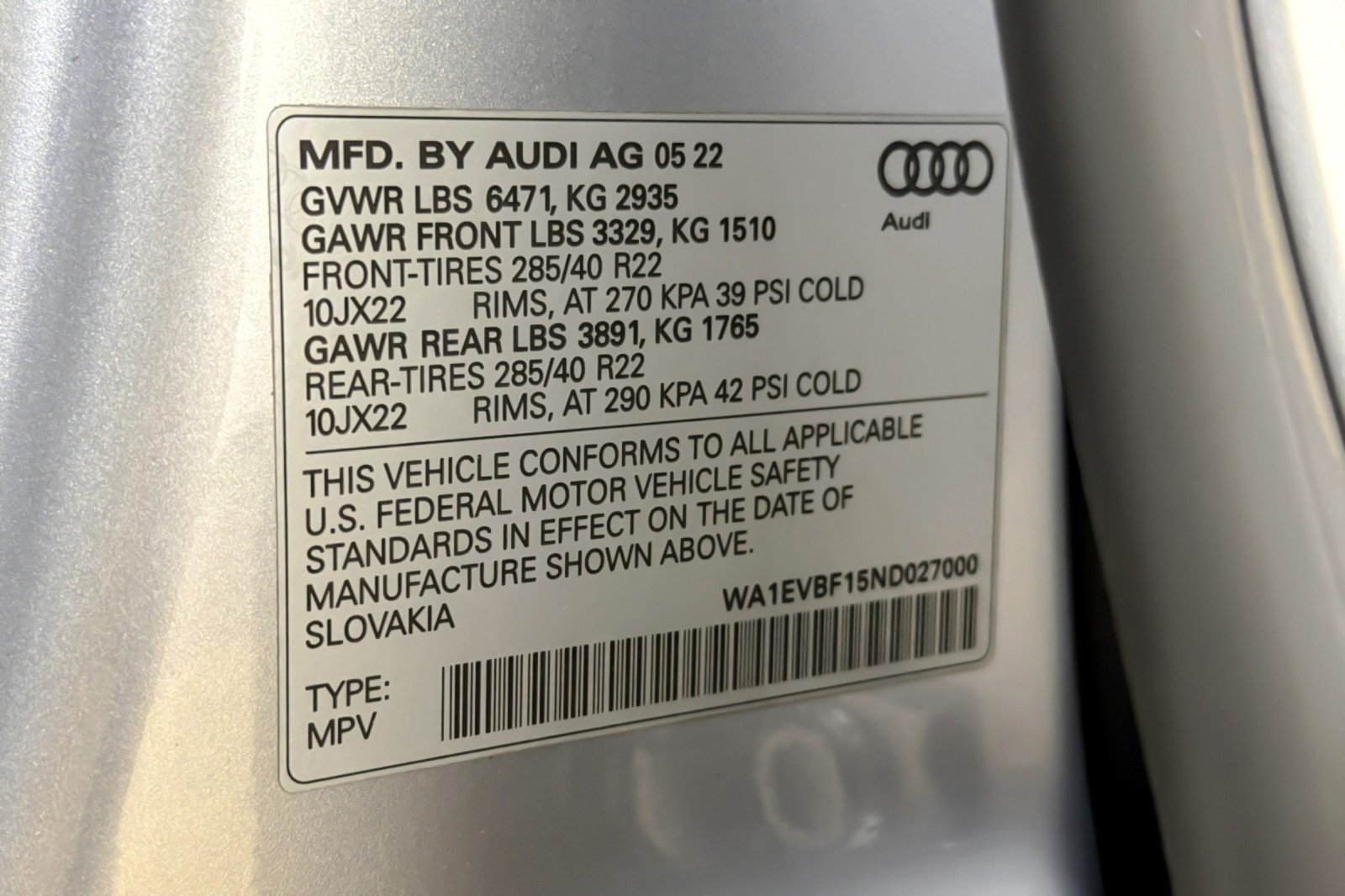 Used 2022 Florett Silver Metallic Audi Premium Plus 55 TFSI quattro image 27