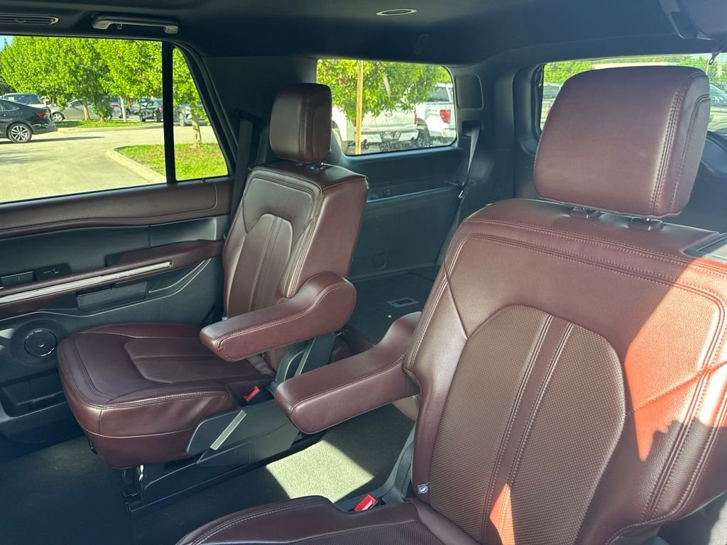 Used 2024 Black Ford Limited image 11
