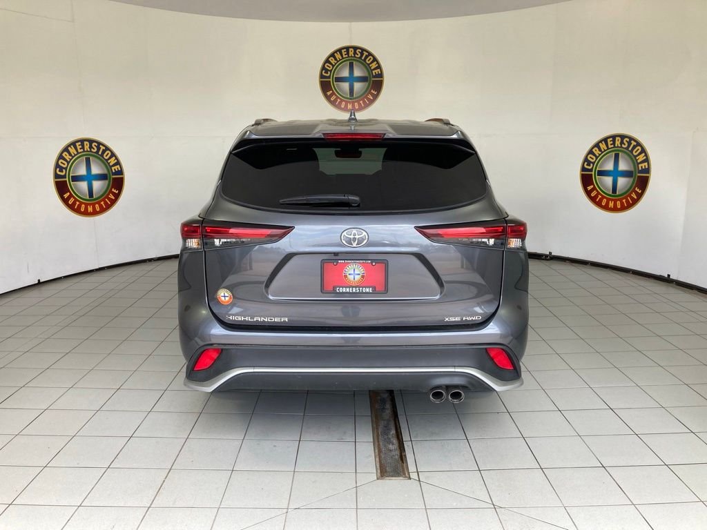 2025 Toyota Highlander XSE - Photo 21