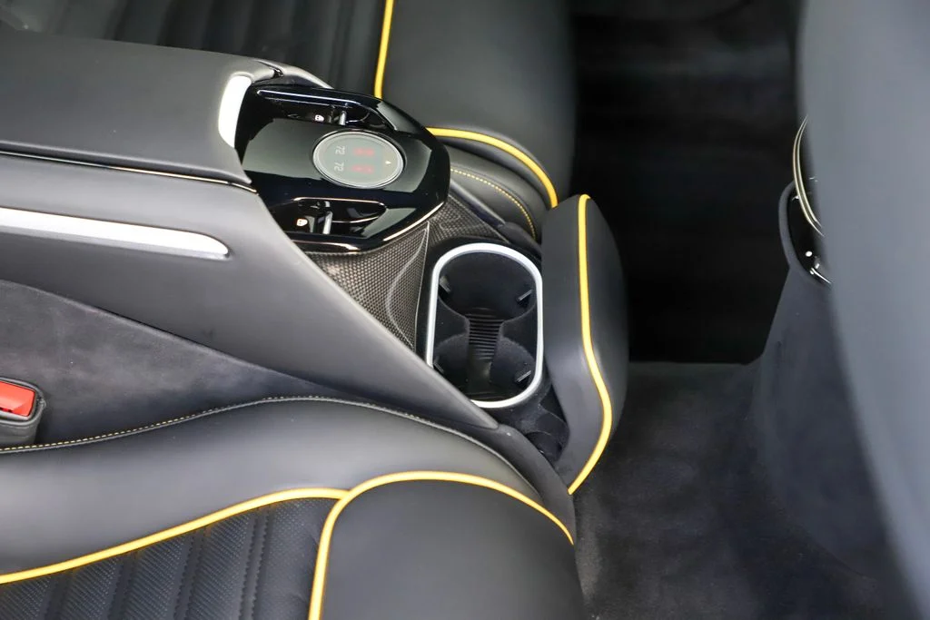 2025 Ferrari Purosangue Base - Photo 62
