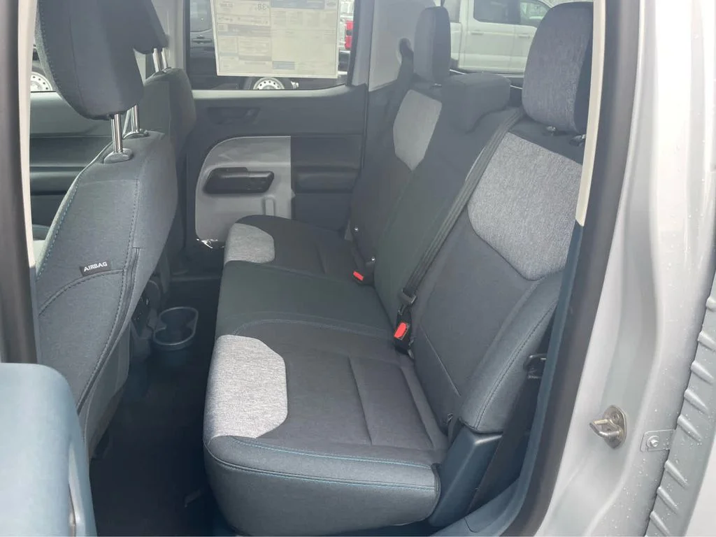 New 2026 Space White Metallic Ford XLT image 30