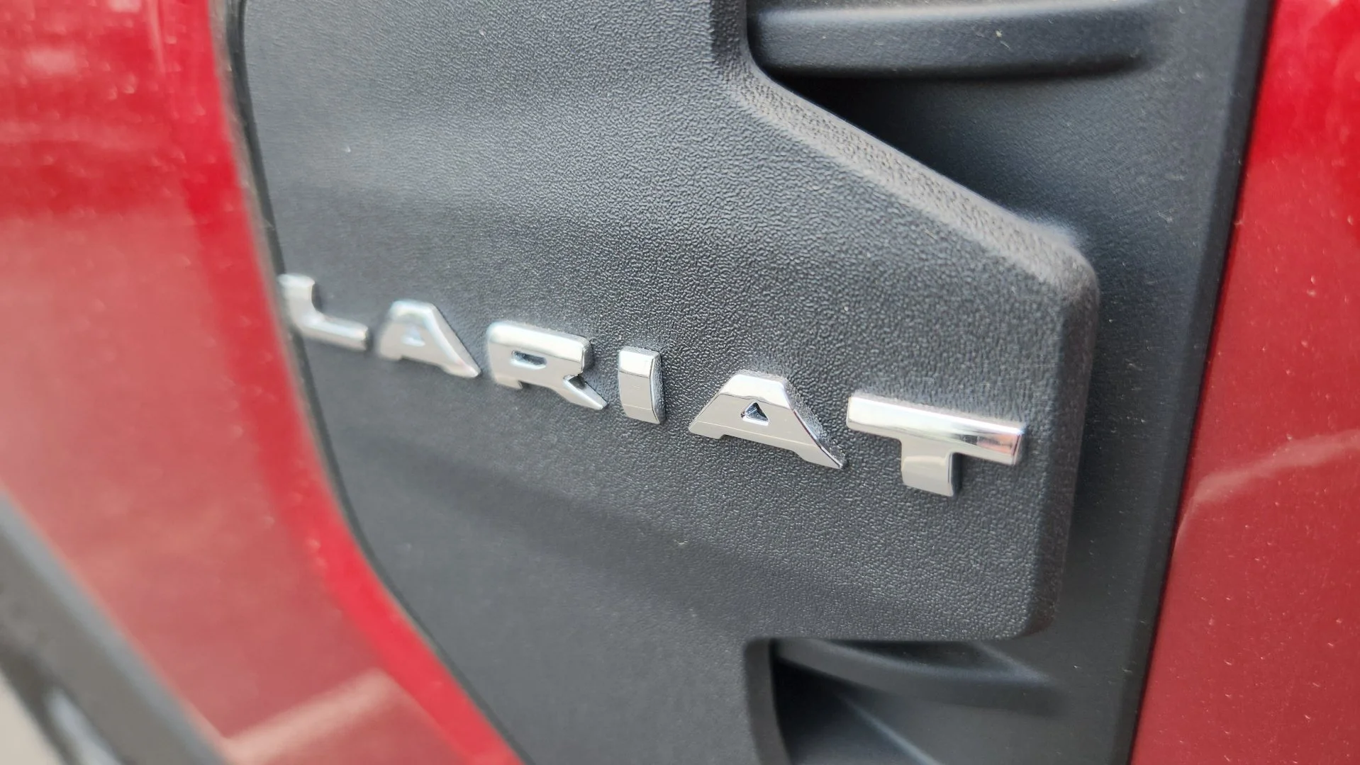 New 2026 Ruby Red Metallic Tinted Clearcoat Ford LARIAT image 10