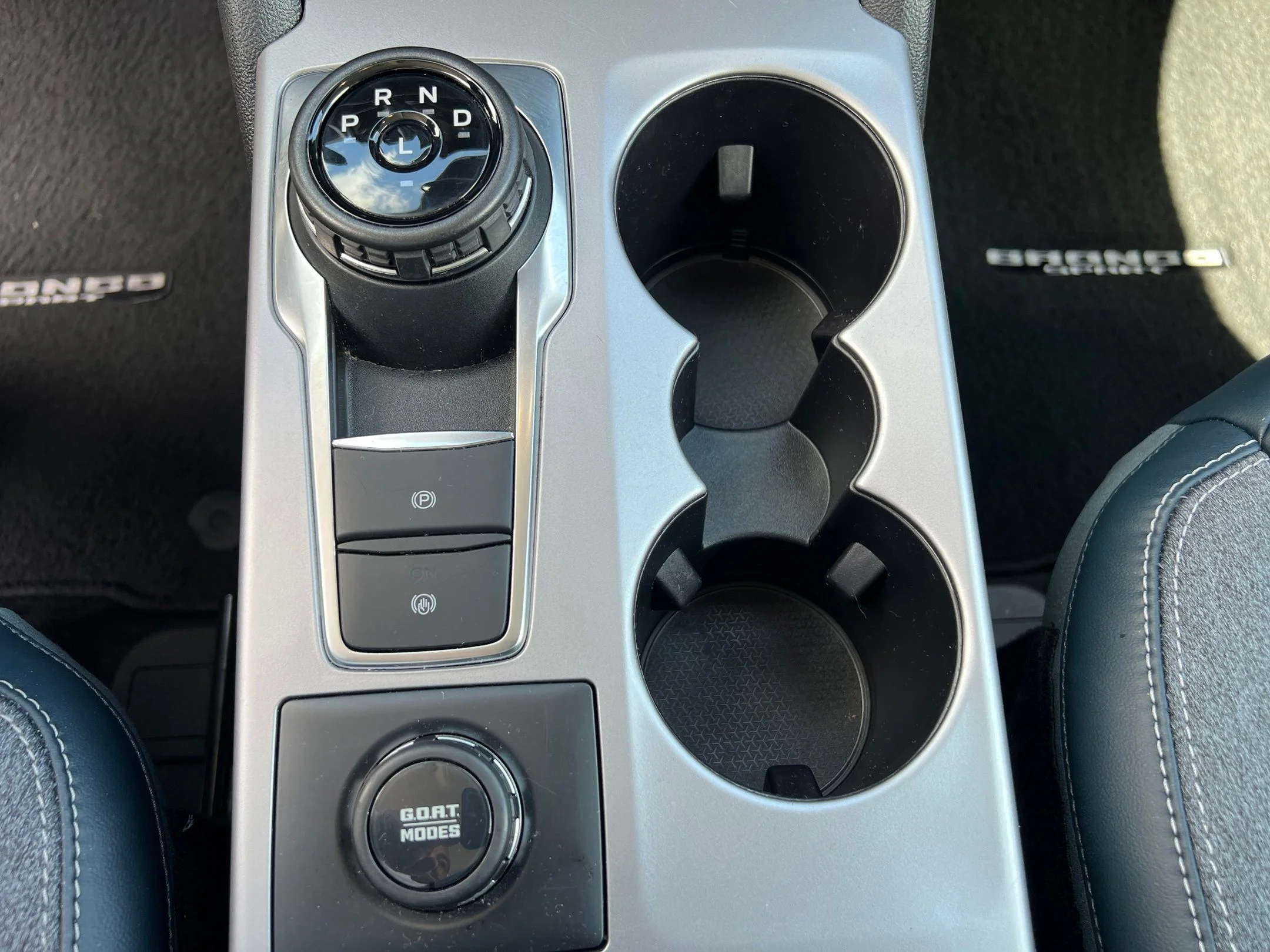 Used 2024 Gray Ford Outer Banks image 30