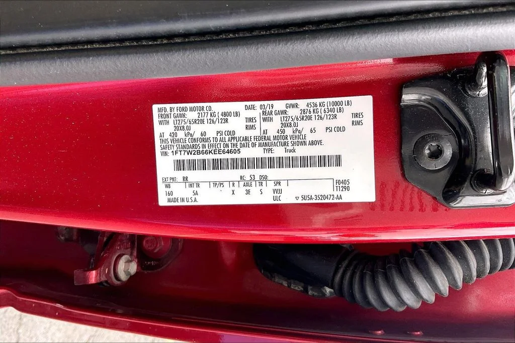 Used 2019 Ruby Red Metallic Ford Lariat image 33