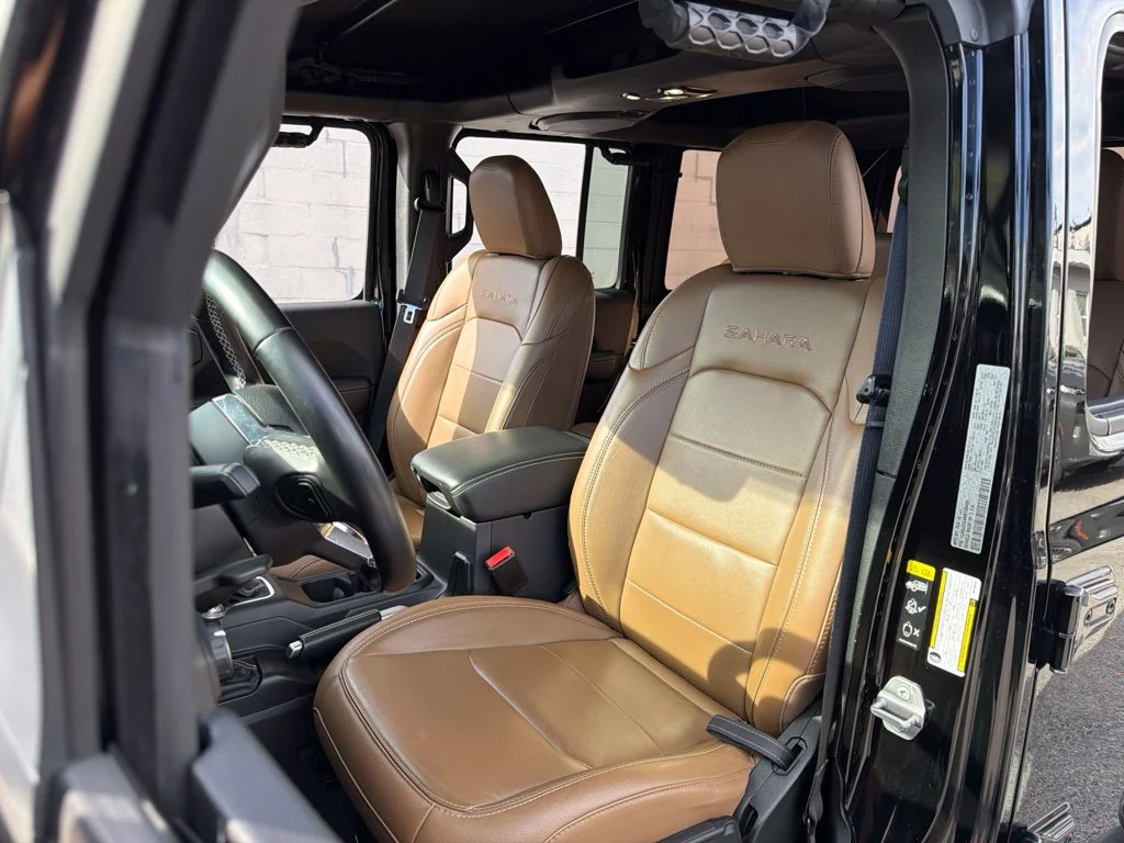 Used 2022 Black Jeep Unlimited Sahara image 27