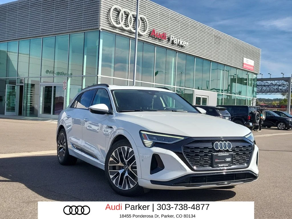 2024 Audi Q8 e-tron Prestige