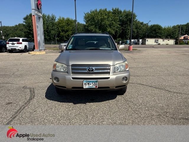 Used 2006 Gold Toyota Limited image 2
