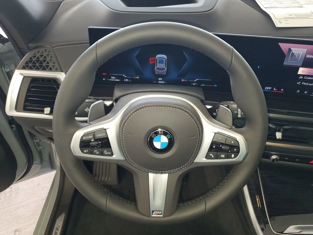 Used 2026 Brooklyn Grey Metallic BMW sDrive40i image 18