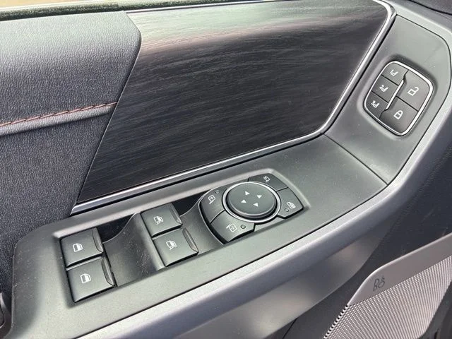 New 2026 Star White Metallic Tri-Coat Ford Lariat® image 16