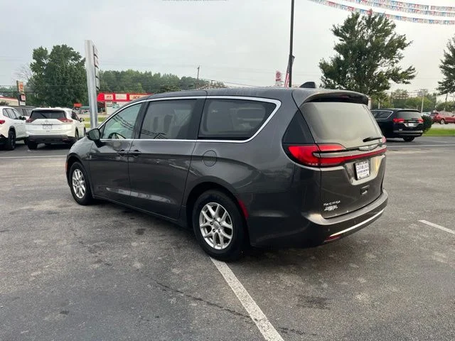 Used 2023 Gray Chrysler Touring L image 39