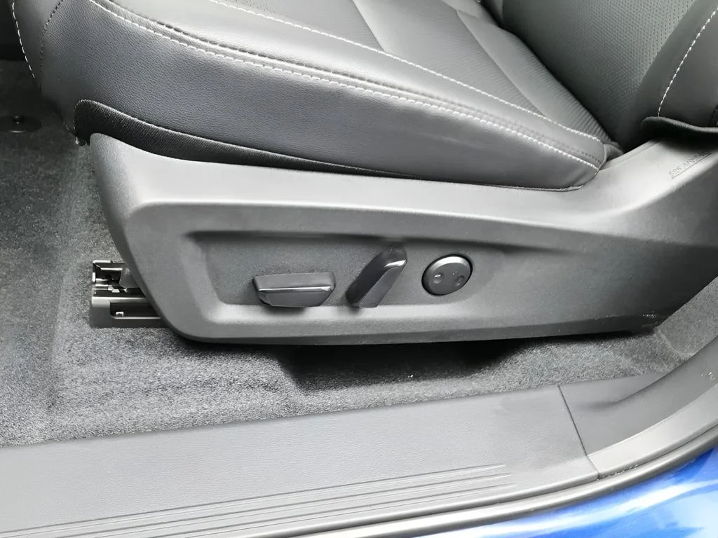 New 2026 Aurora Blue Pearl Metallic Nissan SL image 17