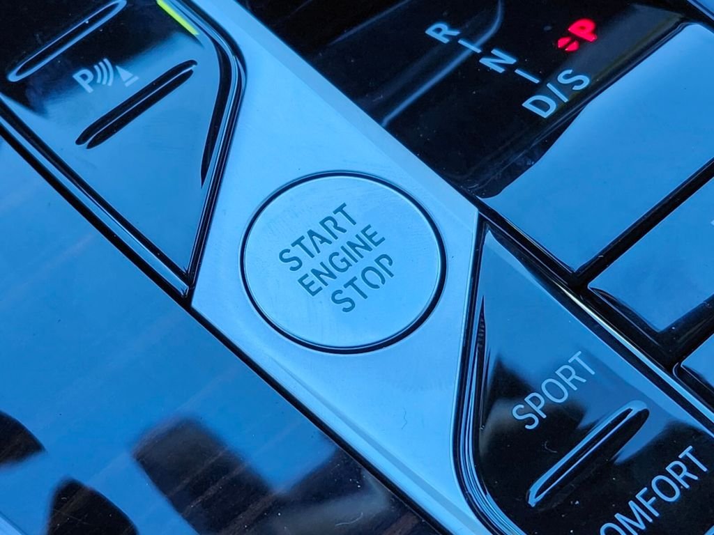 Used 2026 Blue BMW xDrive40i image 25