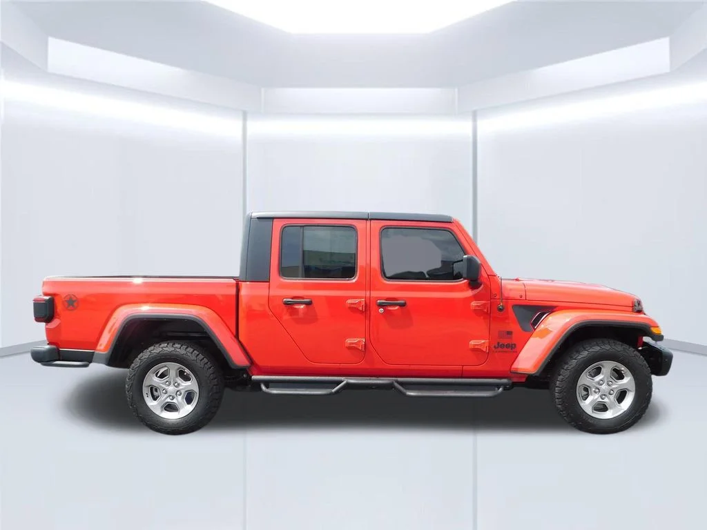 Used 2021 Red Jeep Willys image 2