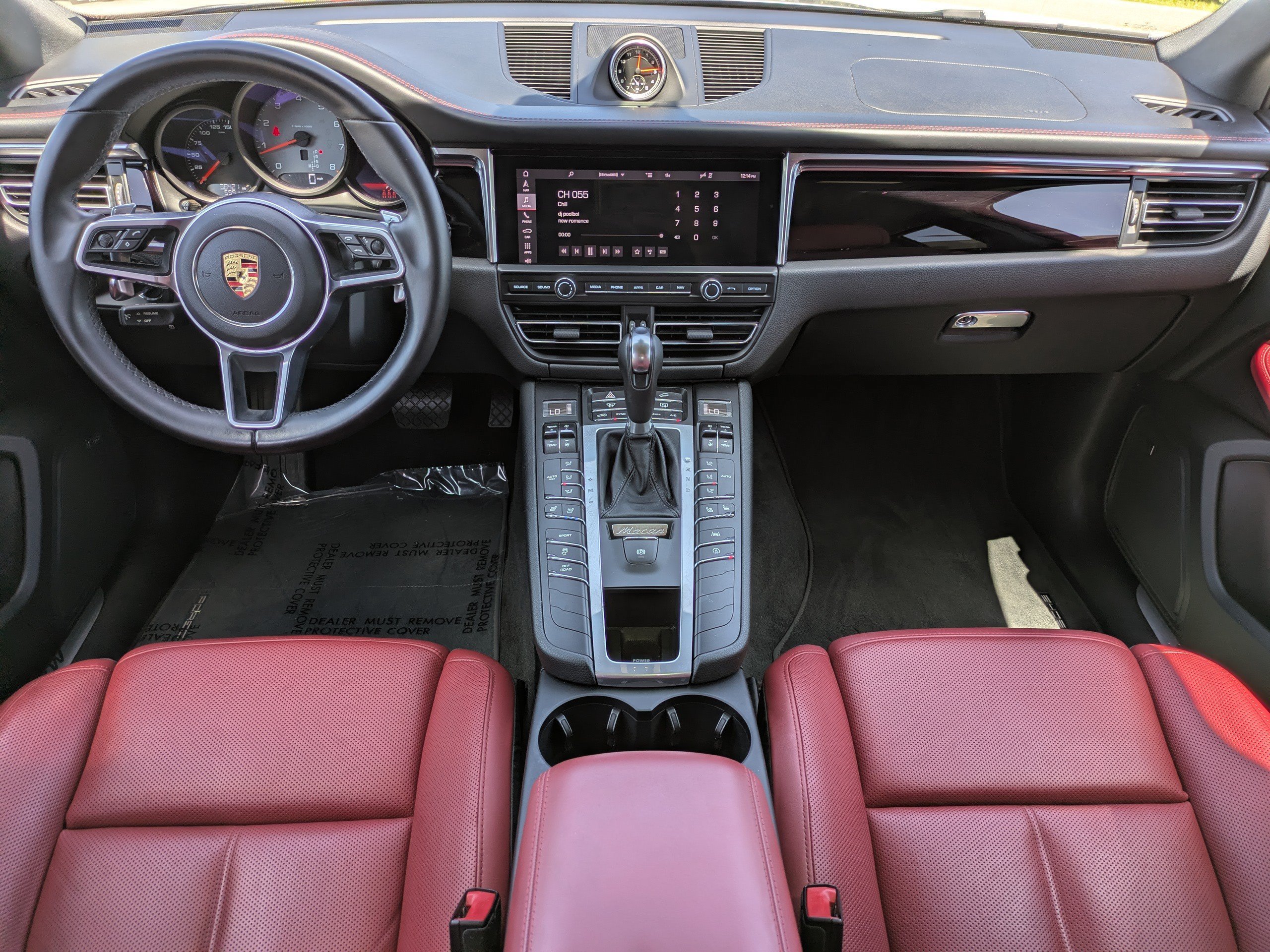 2021 Porsche Macan S - Photo 14