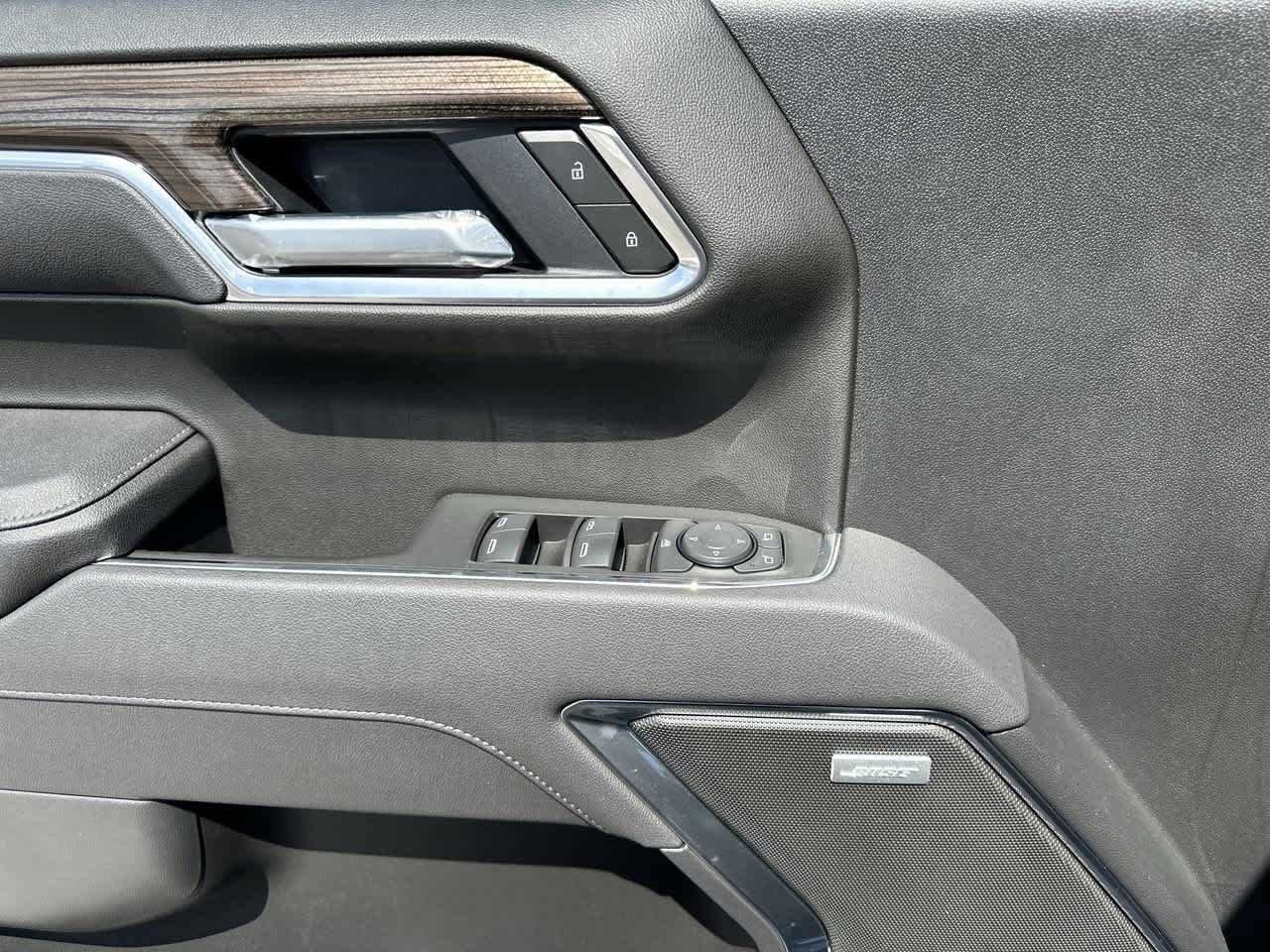 2025 Chevrolet Silverado 1500 RST - Photo 42