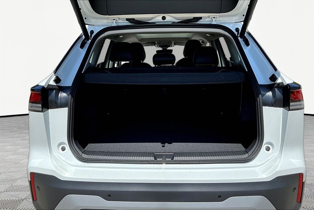 New 2026 White Volkswagen 2.0T SE image 26