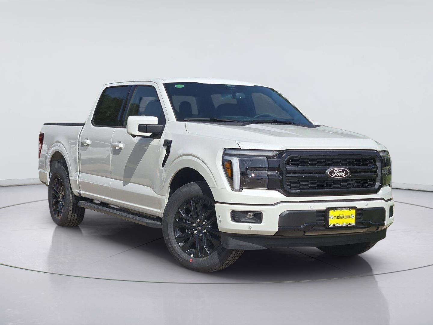 New 2026 Star White Metallic Tri-Coat Ford Lariat® image 1