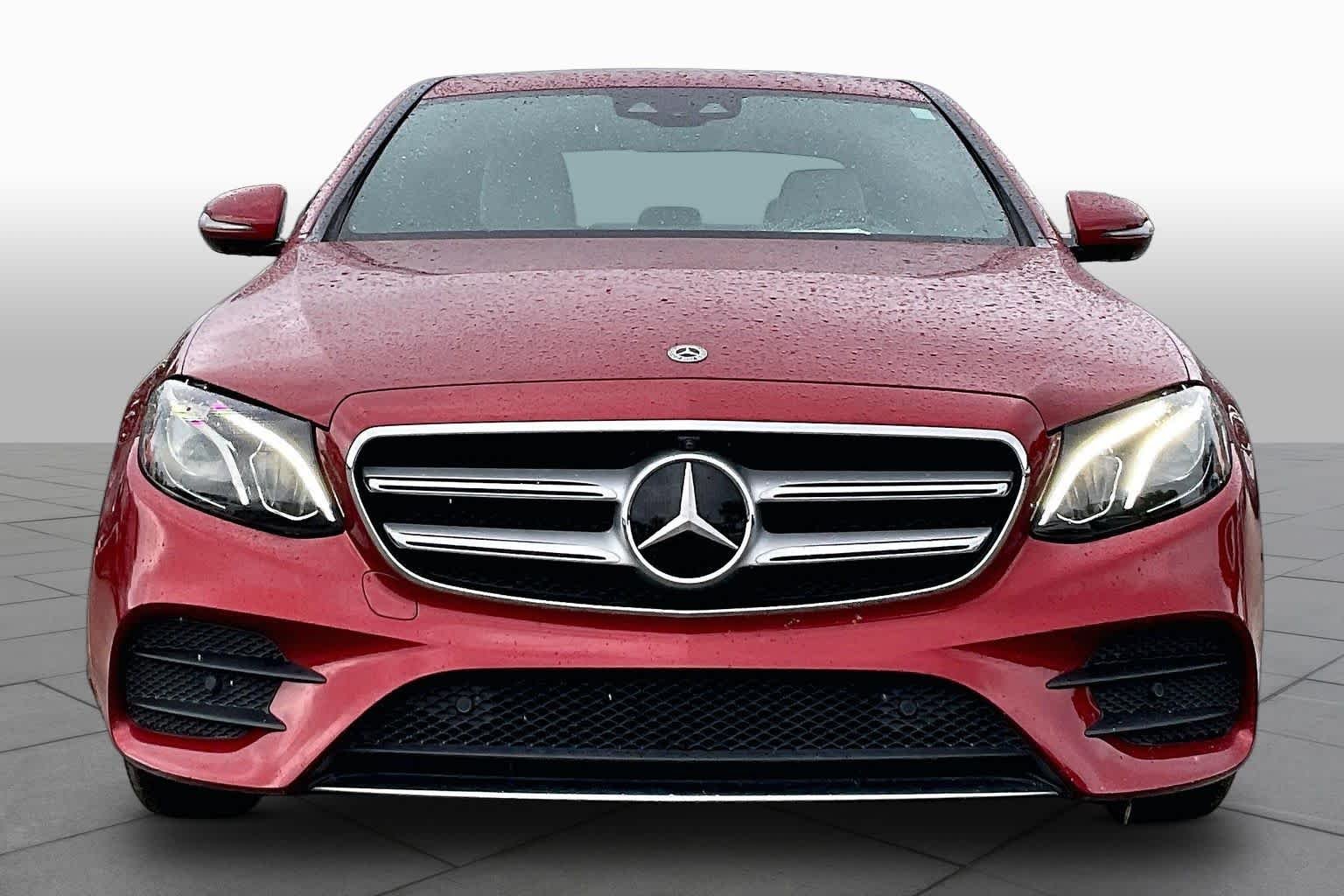 Used 2020 designo Cardinal Red Metallic Mercedes-Benz E 350 image 4