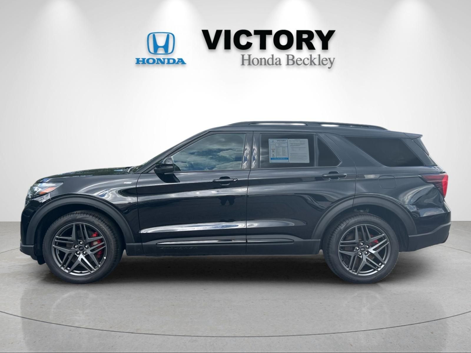 Used 2025 Black Ford ST-Line image 2