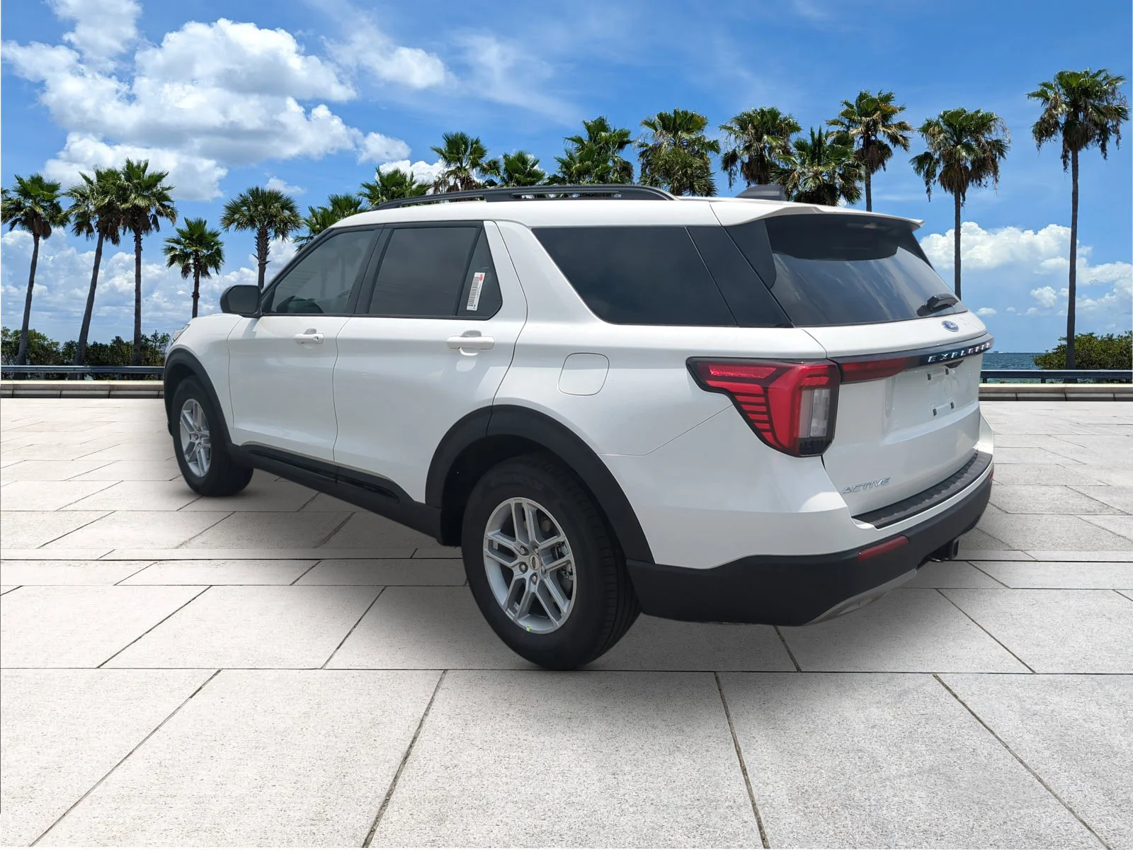 New 2026 Star White Metallic Tri-Coat Ford Active image 5