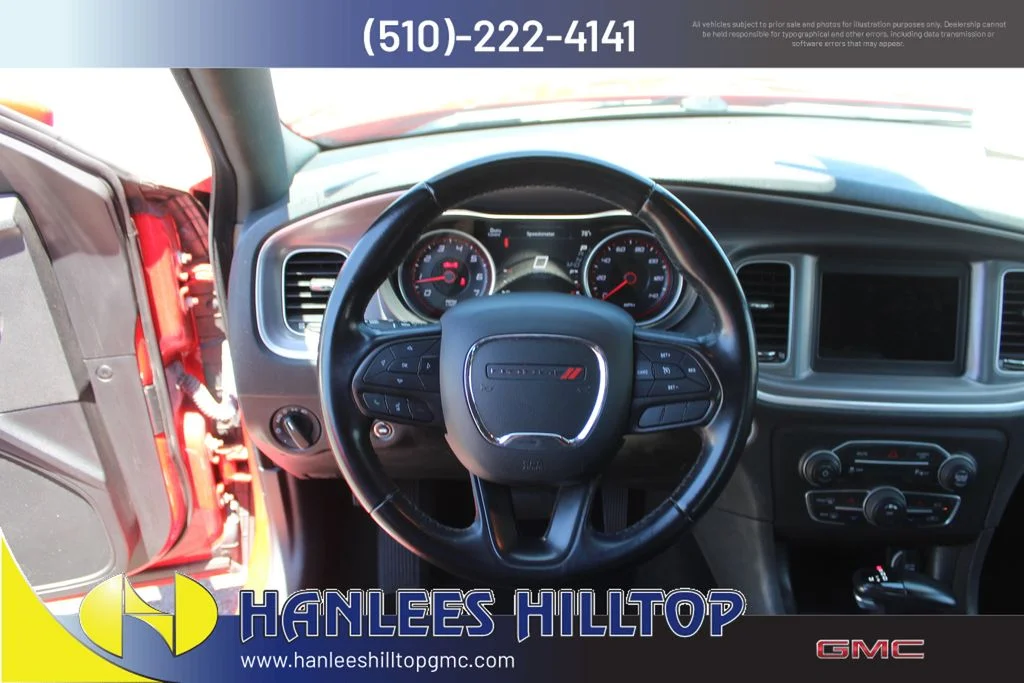Used 2022 Red Dodge SXT image 16
