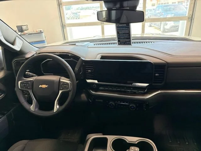 New 2026 Summit White Chevrolet LT image 29