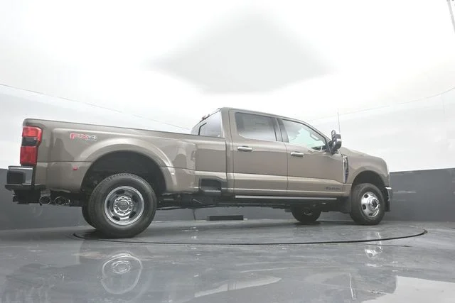 New 2026 Marsh Gray Ford F-350® King Ranch® image 40